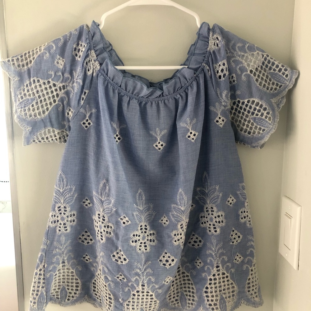 Blue and white top Westmoon